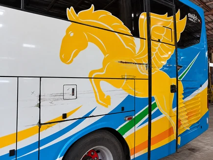 Perbaikan Dump Truck dan Bus - sebelum 2